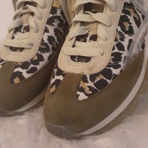 The jogger Marc Jacobs